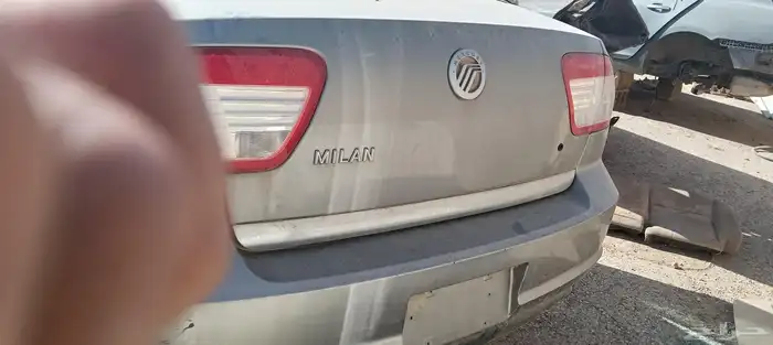 قطع غيار خلفيه سياره فورد ميلان جراند ماركيز 1