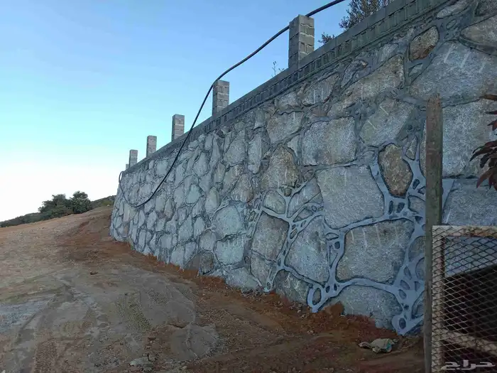 بكلين لجميع شغل الحجر وحفر وقص الجبال 2