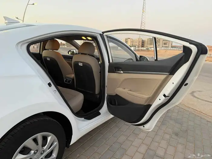هيونداى النترا 2020 مكينه 2000 مالك اول - ممشى قليل 11