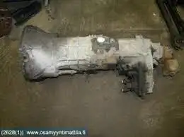 قير جيب شروكي موديل 2000 وبعض القطع اصطبات خلفية 1