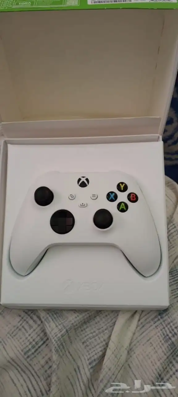 يد اكسبوكس سيريس اس-اكس شبه جديده. Xbox Controller 0
