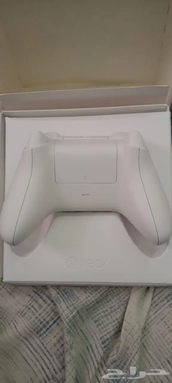 يد اكسبوكس سيريس اس-اكس شبه جديده. Xbox Controller 1
