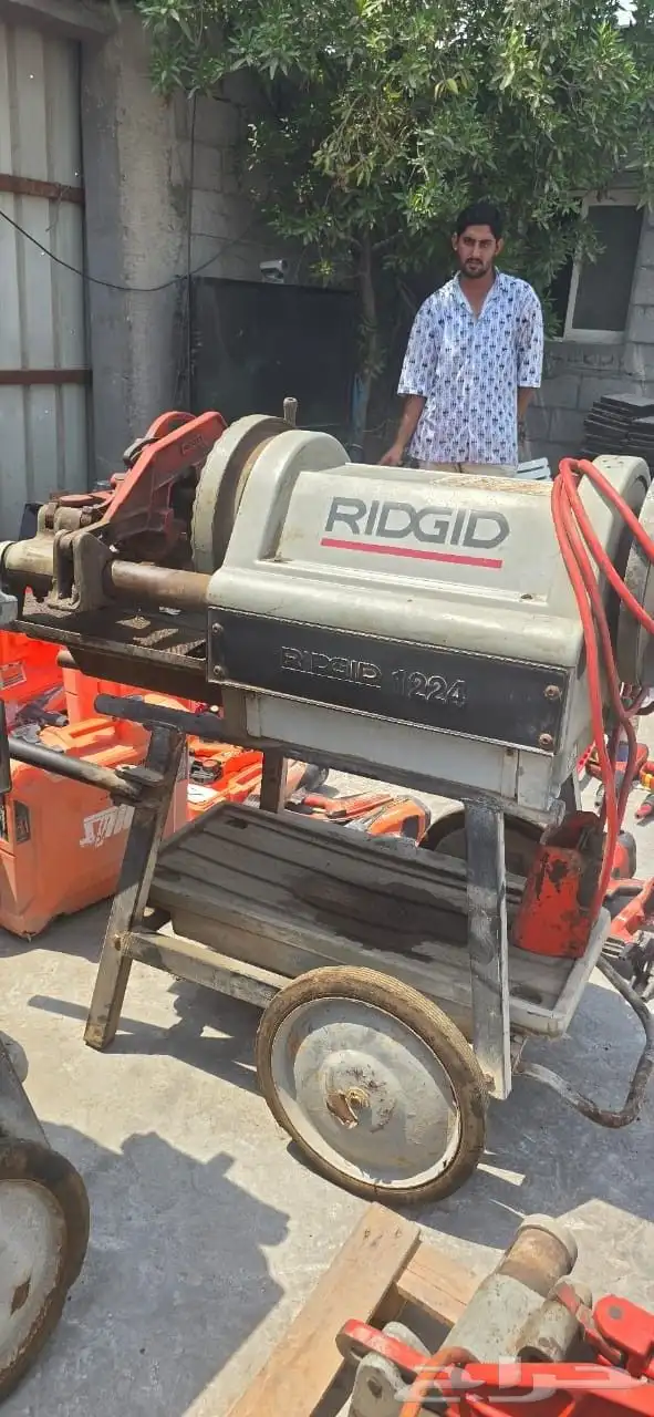 مكينة تسنين مواسير رد جد امريكي من نصفالى 2بوصه 7