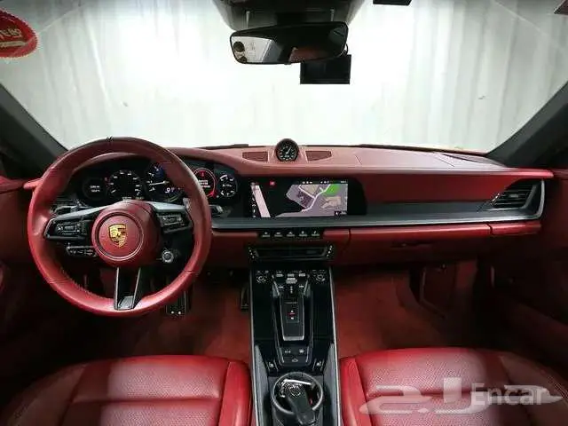 بورش كاريرا 911 موديل 2021 5