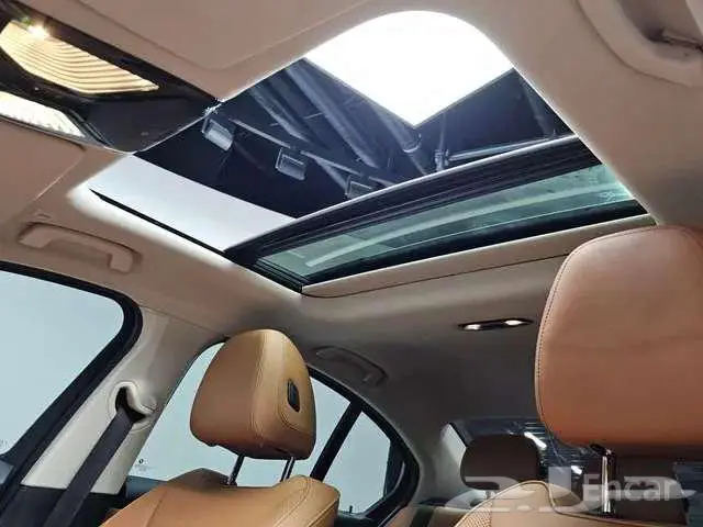 بي ام 320I موديل 2023 -- BMW320I 5
