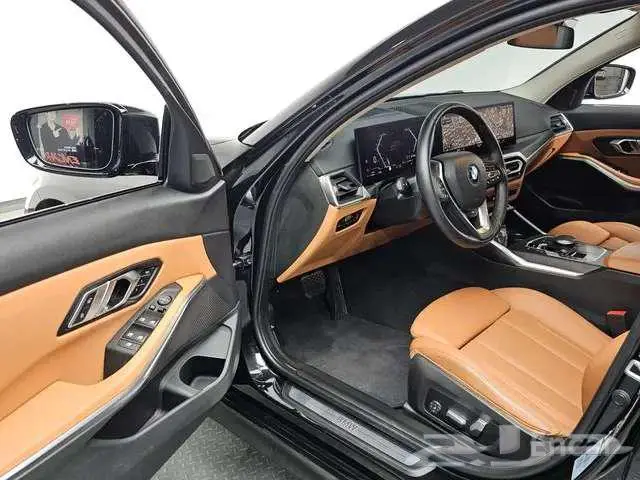 بي ام 320I موديل 2023 -- BMW320I 16