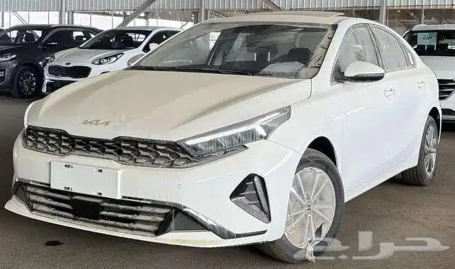 كيا k3 فل كامل موديل 2025 ابيض ب61000 شامل الضريبة 3