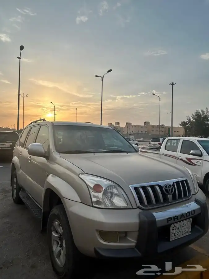 بيع سياره برادو 2005 0