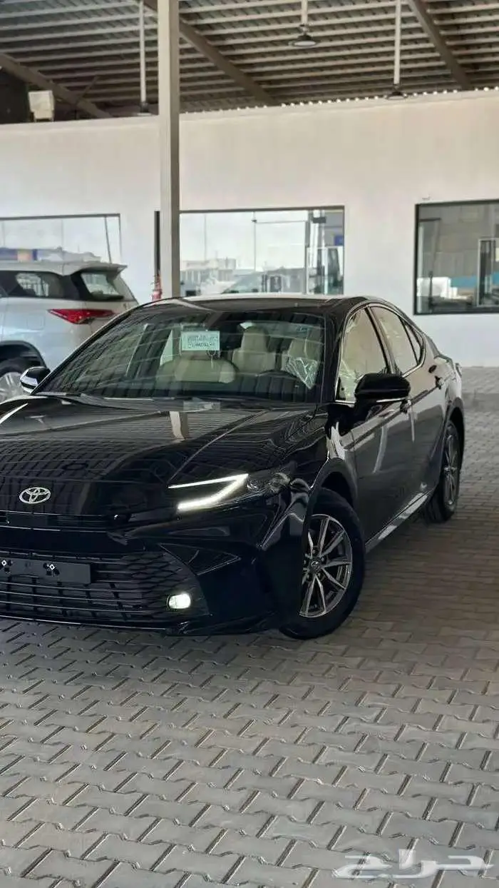 تويوتا كامري E ستاندر 2025 - toyota camry E standerd 4