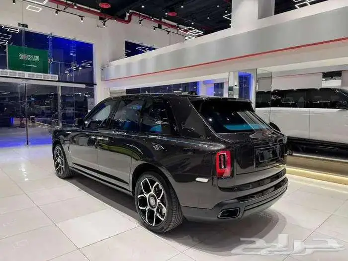 رولز رويس كولينان 2023 1