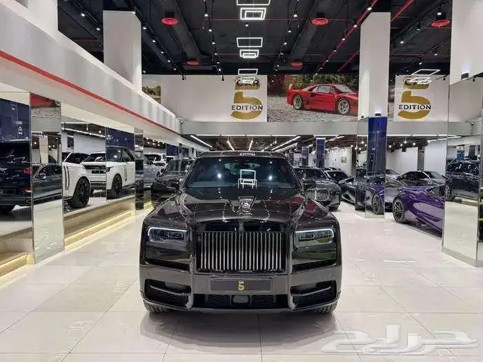 رولز رويس كولينان 2023 4