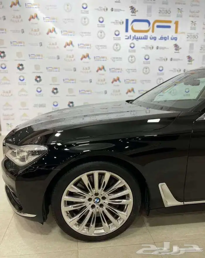 750Li - 2017 - 54.000KM 2