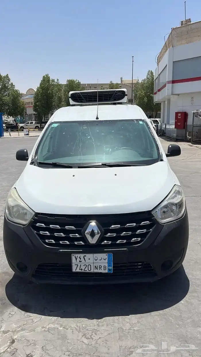 لللبيع رينو دوكر ثلاجه 2019 م 3