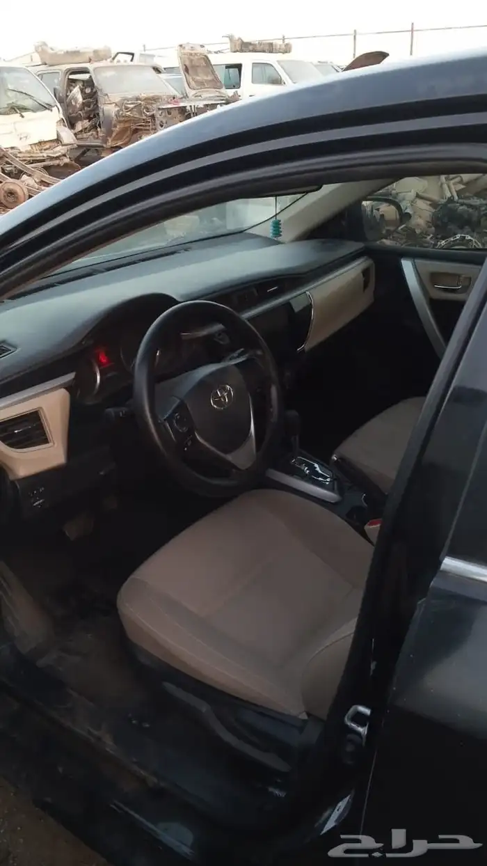 تشليح كورلا 2015قطع غيار 9