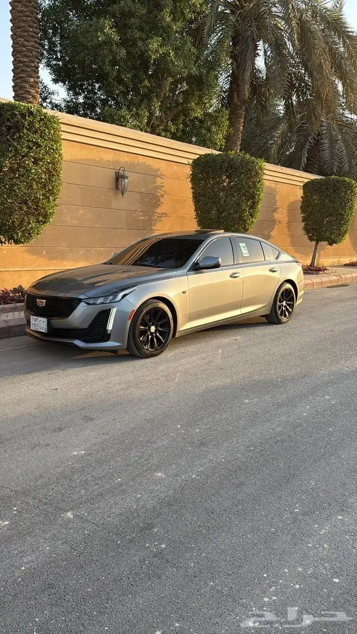 كاديلاك CT5 2023 10