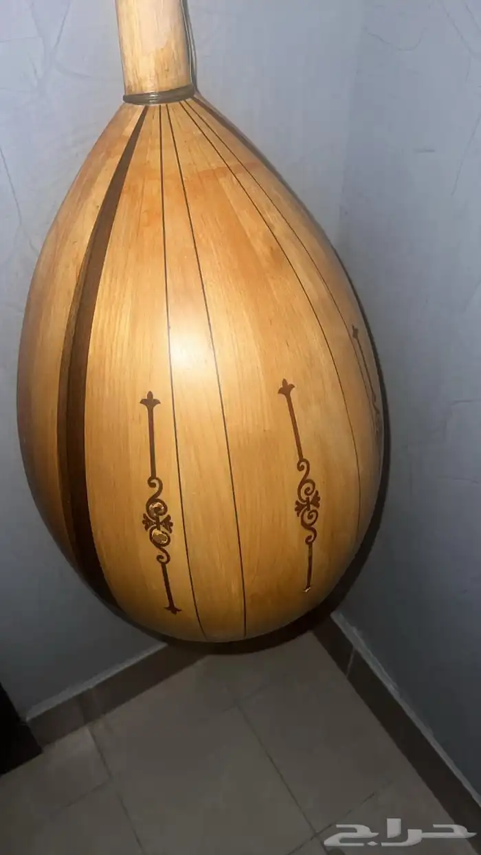 عود موسيقي 1