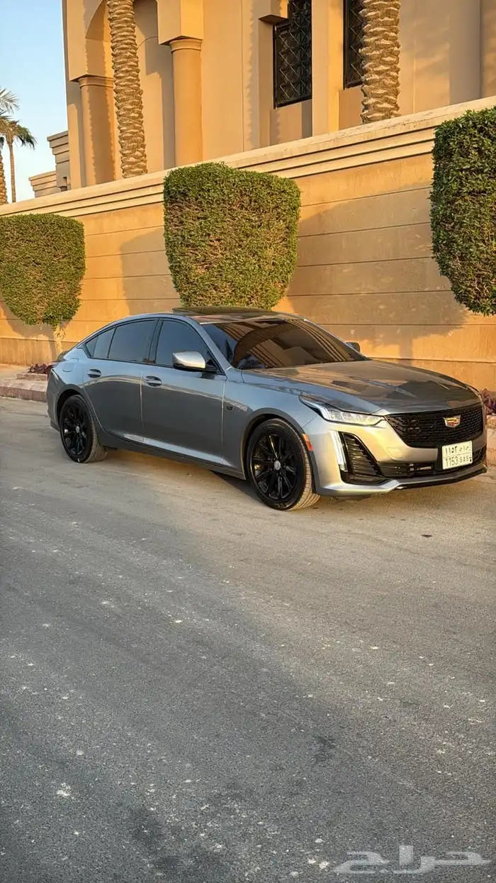 كاديلاك CT5 2023 3