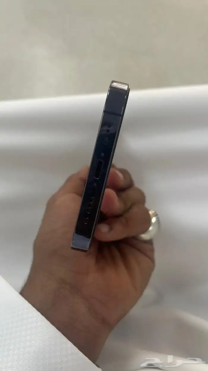 ايفون 14 برو ماكس نظيف ولا تغير فيه شي 2