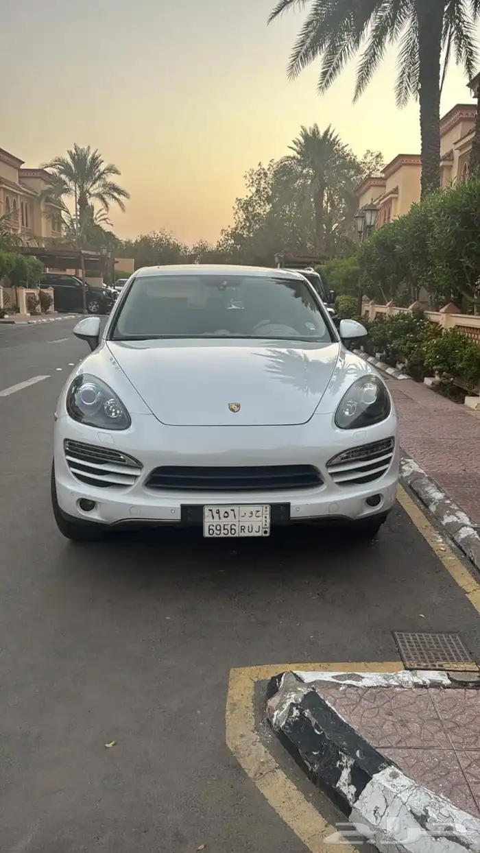 Porsche Cayenne 2012 6
