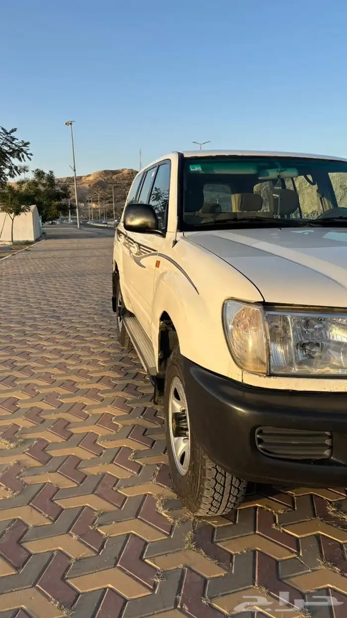 لاند كروزر جي اكس 2002 9