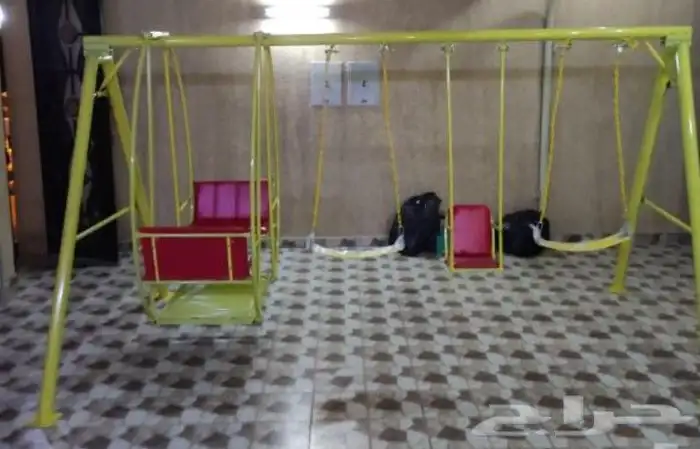 في مرجيحه دواره زحليقه مطاطه نجيله تفصيل جاهز كله في فانا ف 1