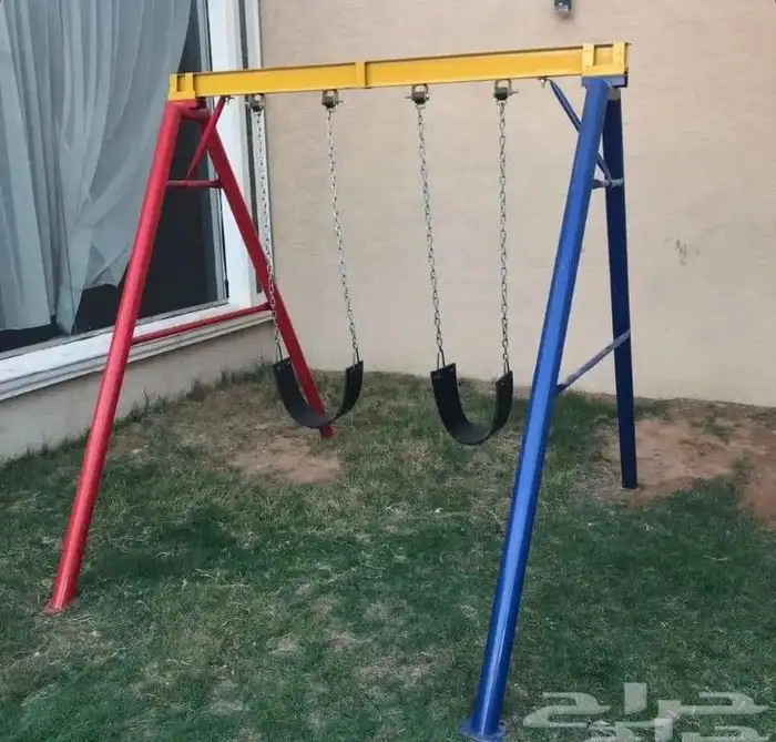 في مرجيحه دواره زحليقه مطاطه نجيله تفصيل جاهز كله في فانا ف 7