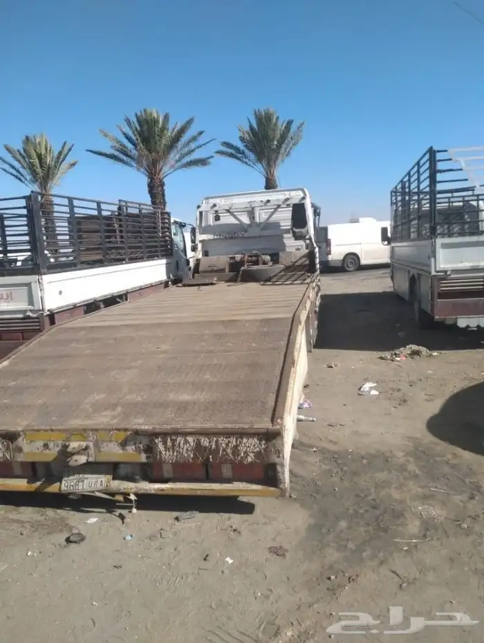 لوري سطحه مورسيدس للبيع 1