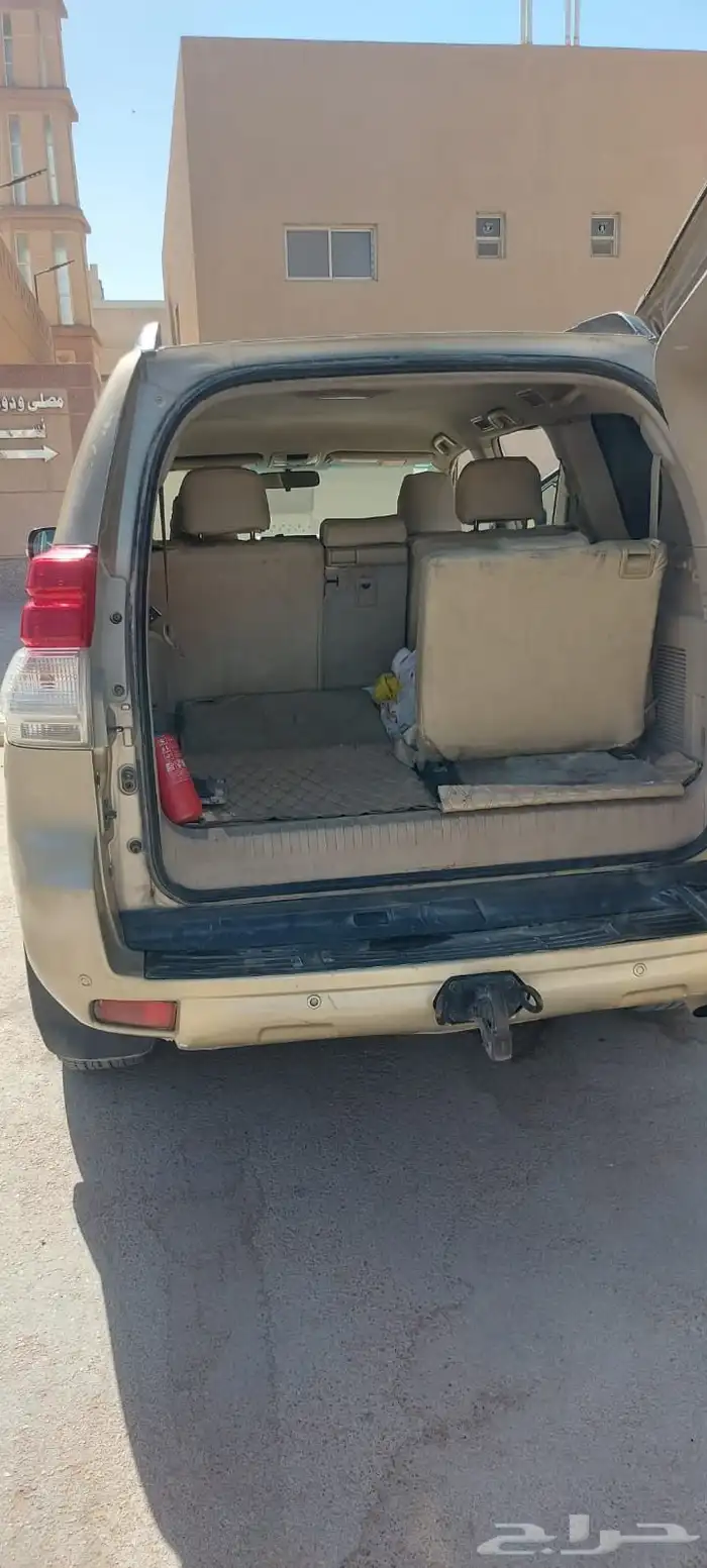 Toyota Prado automatic 2012 4