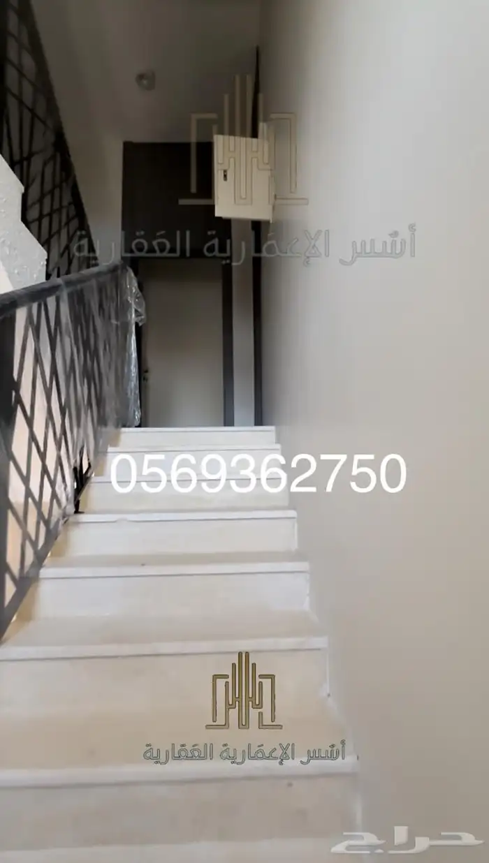 للبيع عماره دورين معزولات مؤجره 46 الف سنوي البيع مليون وميه 24