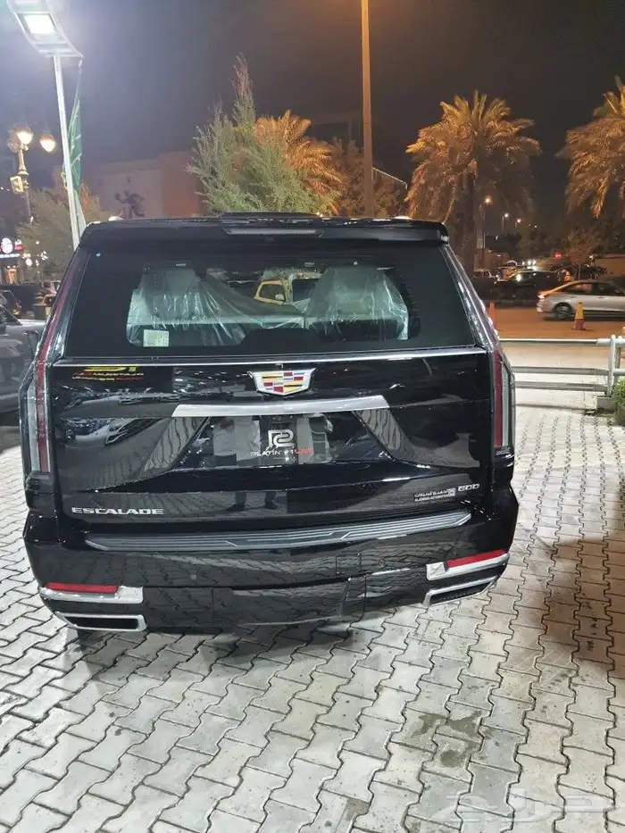 2025 ESCALADE PLATINUM 2