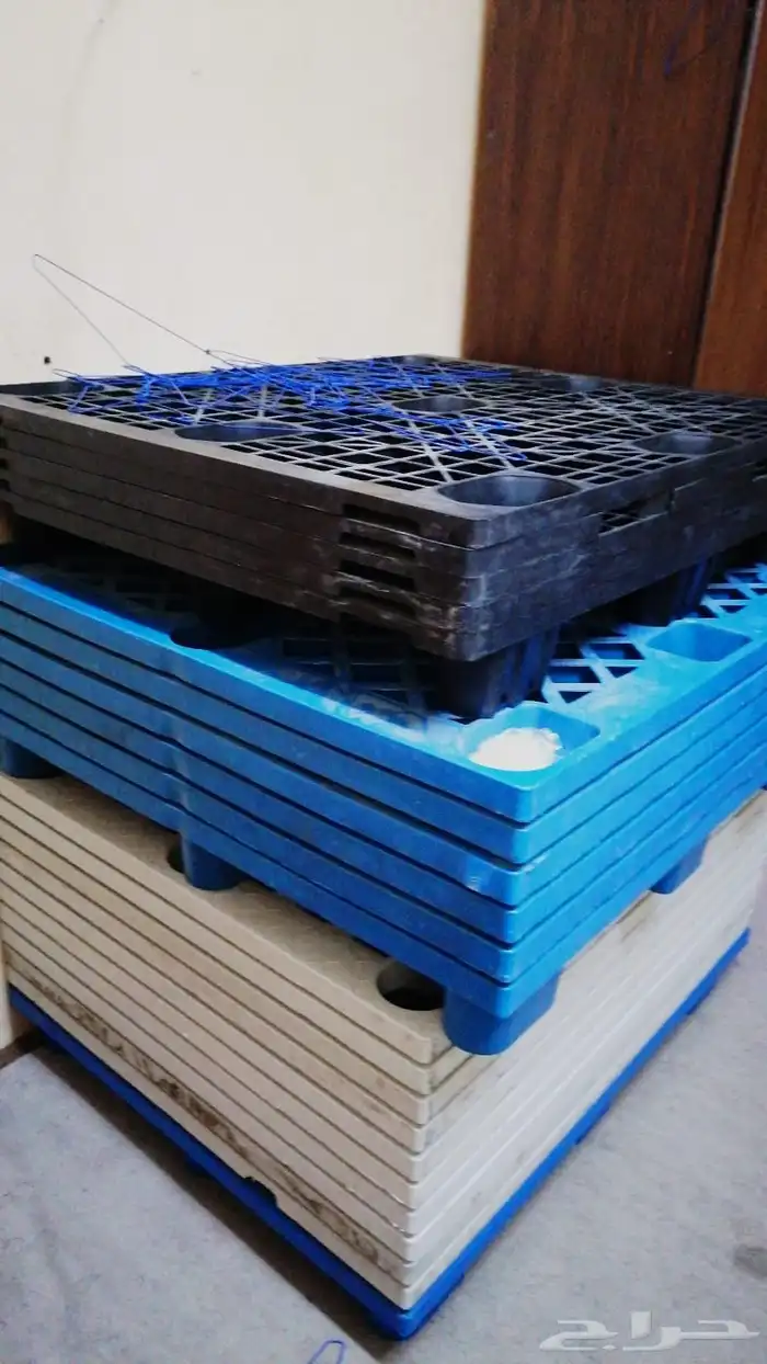 طبليات بلاستيك 0