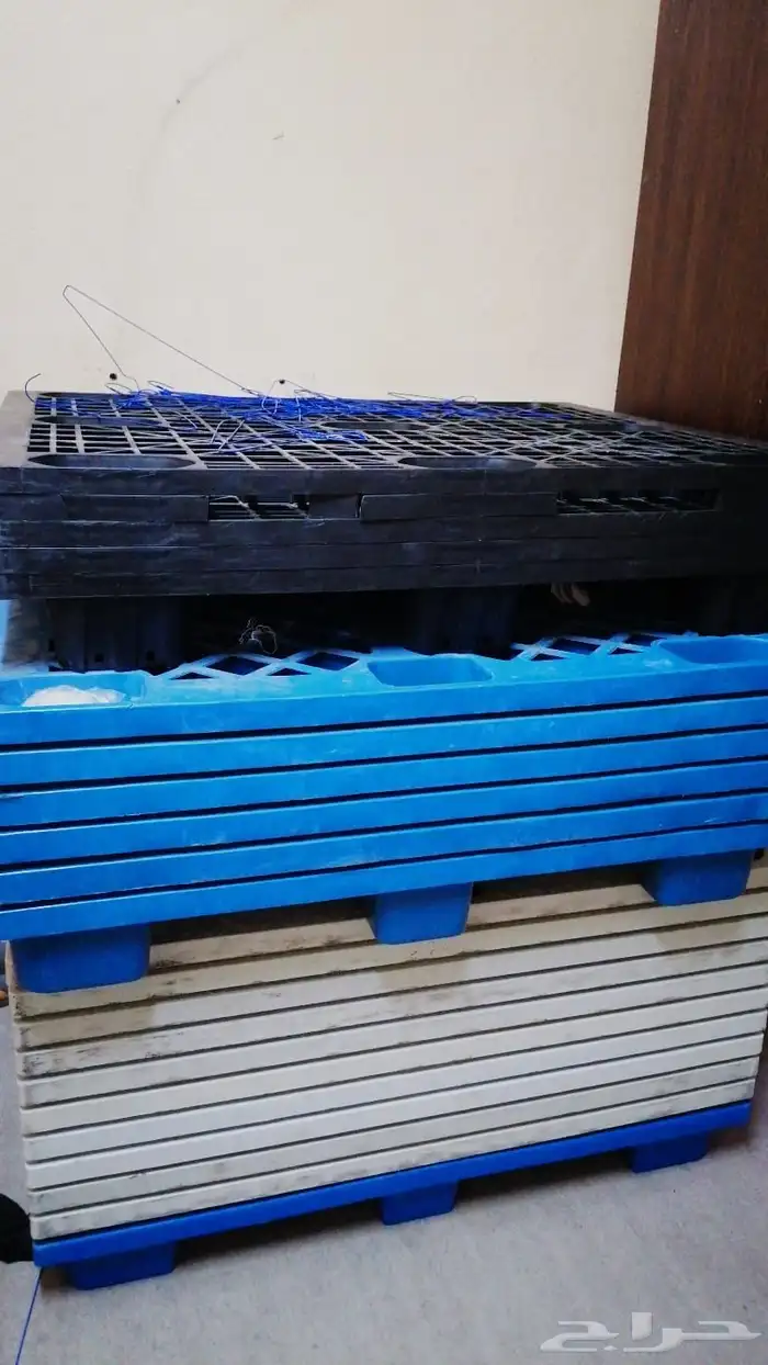 طبليات بلاستيك 1