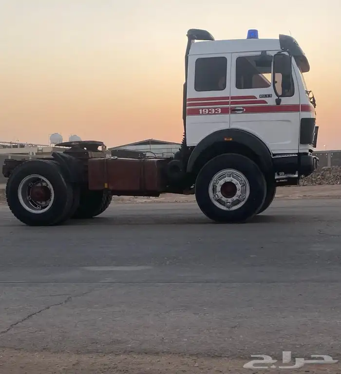 للبيع راس اللبي مورسيدس موديل 88 3