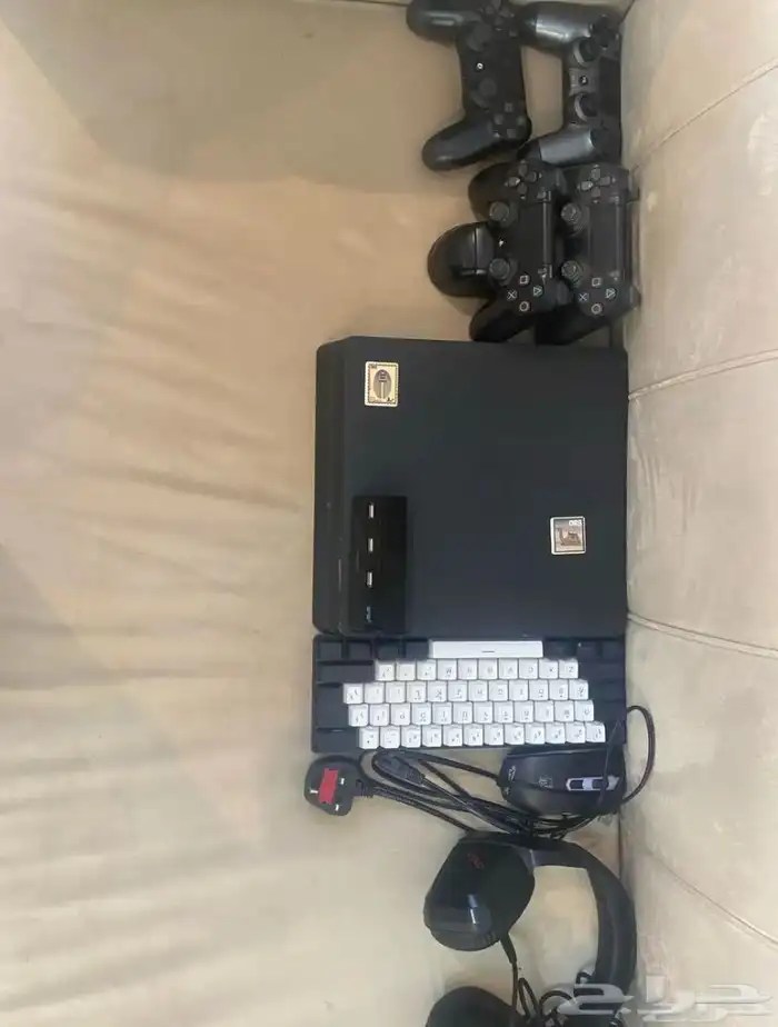 سوني 4 نظيف جدا 1