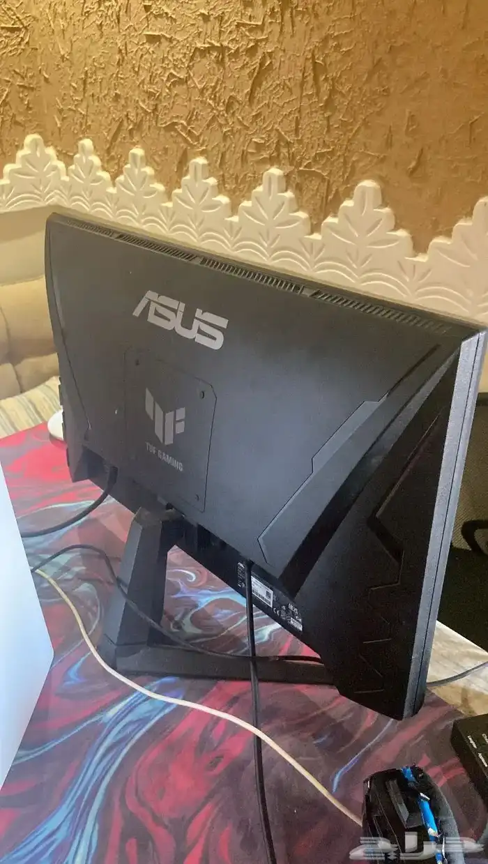 سوني5 للبيع مع شاشة asus 1
