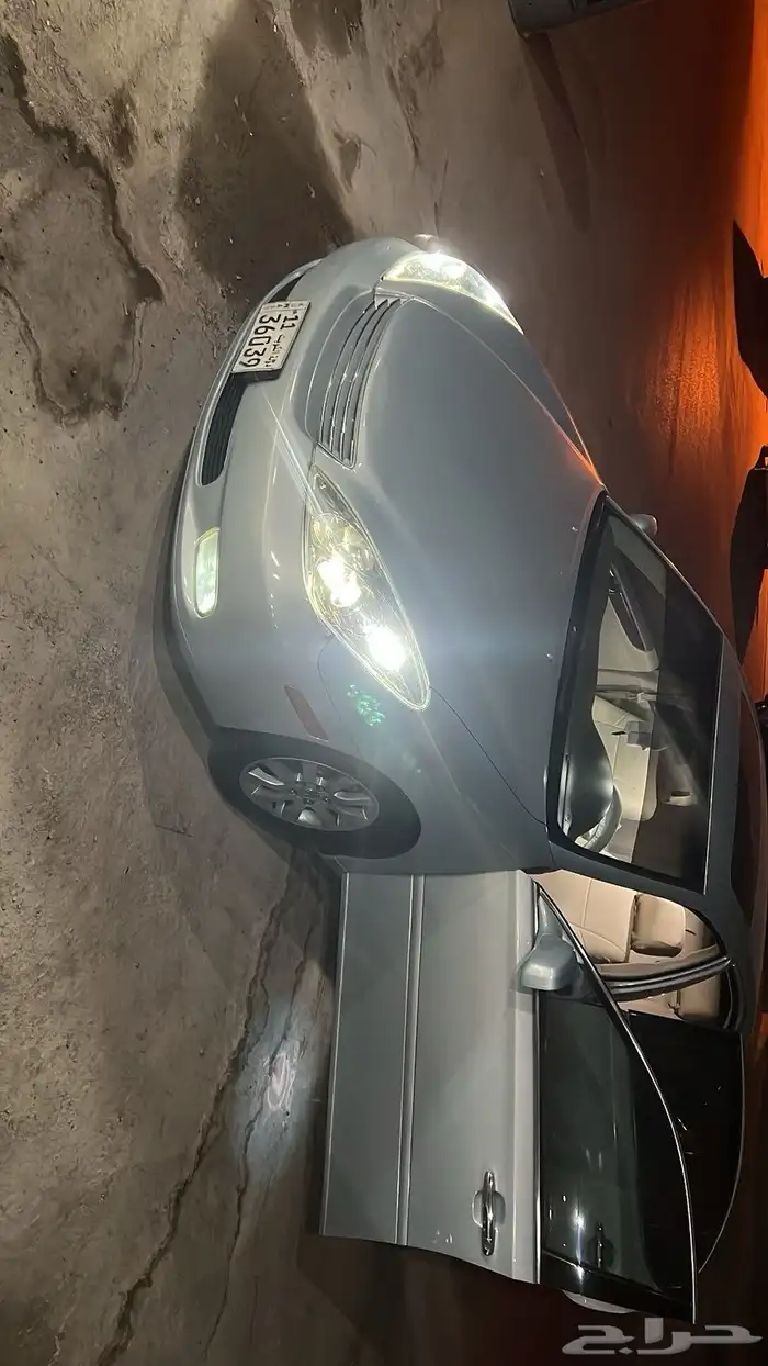 للبيع لكزس كويتيه es300 2003 3