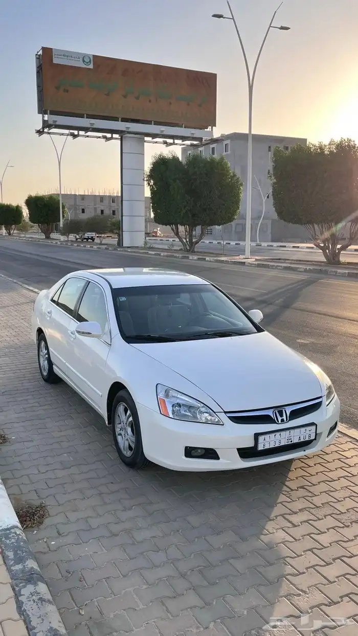 للبيع هوندا اكورد 2007 6