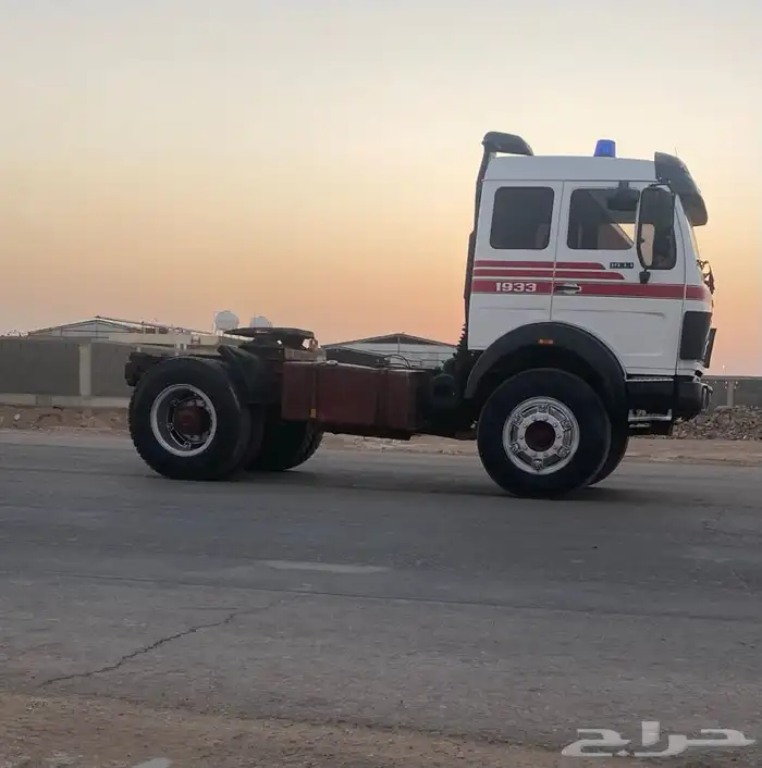 للبيع راس اللبي مورسيدس موديل 88 1