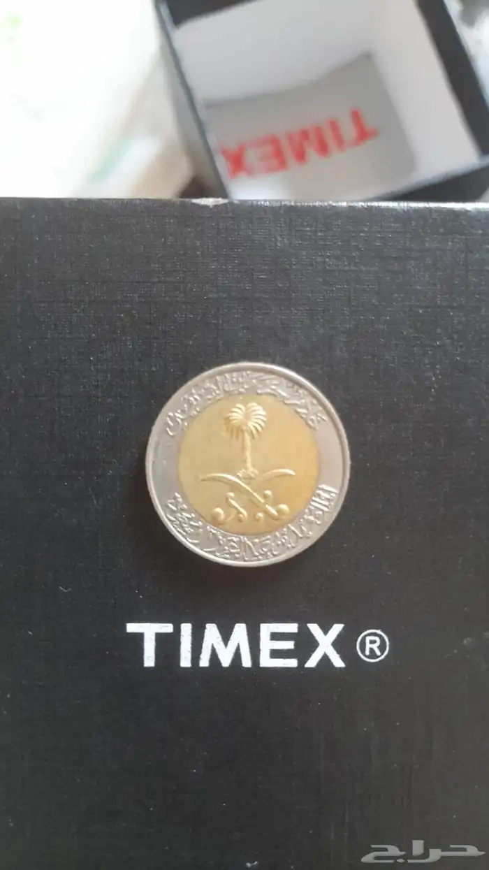 ساعة و ريال قديم للبيع 3