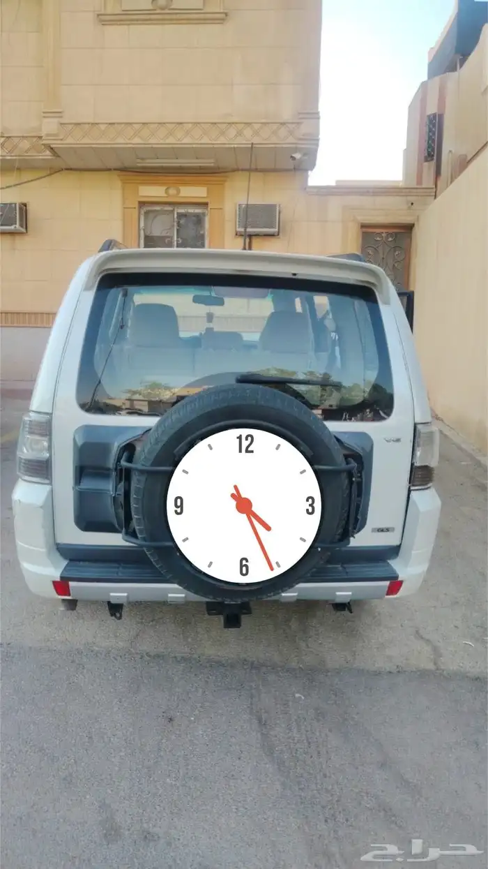 جيبب باجيرو 2013 مكينه قير على شرط البيع اعلى سوم التواصل 0