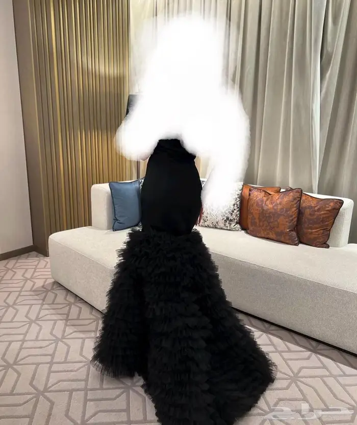 فستان أسود فخم من Dressify Kuwait 5