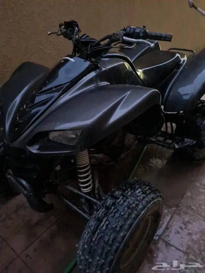 كوازاكي KFX700 0