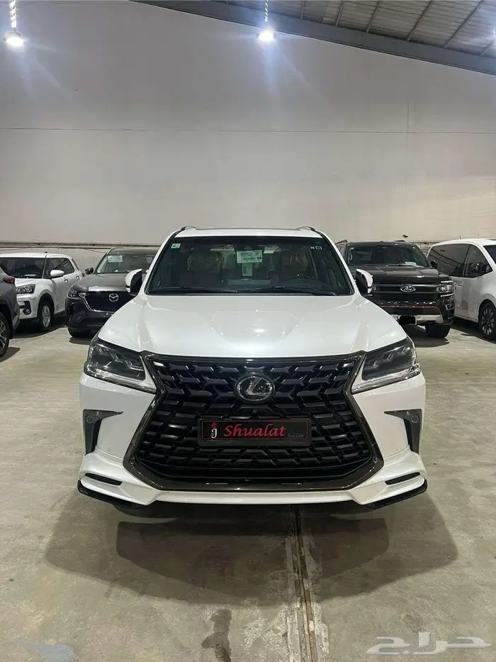 جيب لكزس LX570 2021 بلاك اديشن ( الوكيل عبداللطيف جميل ) 0