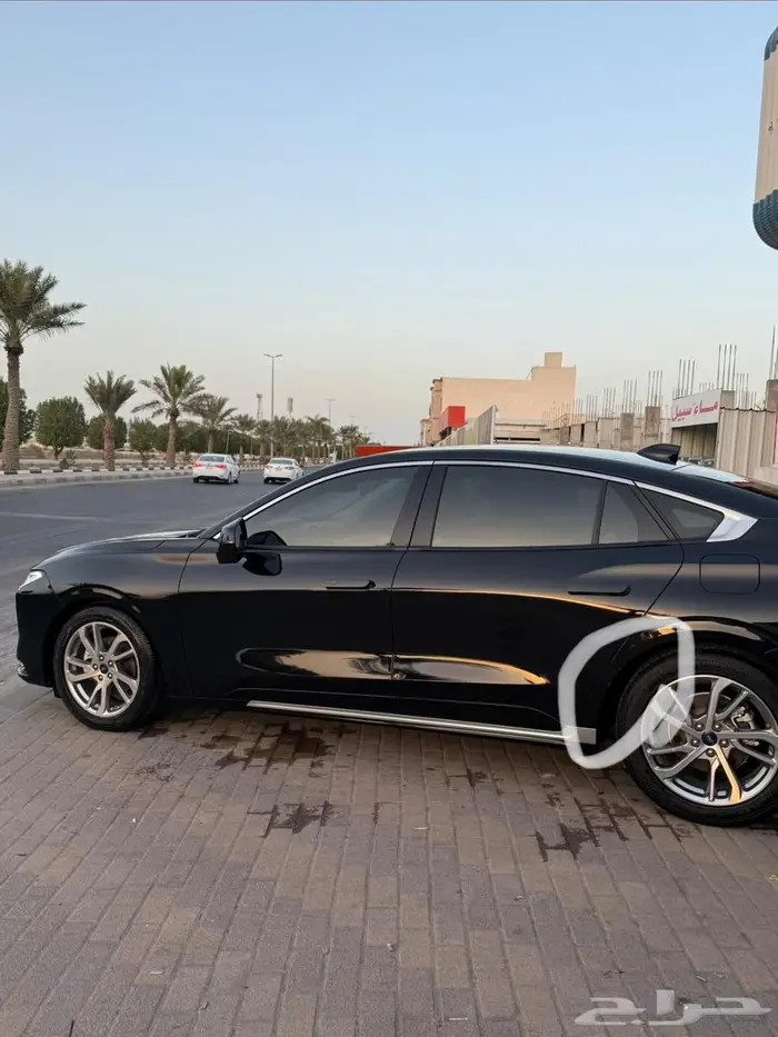 تورس 2023 نص فل اللون أسود 1