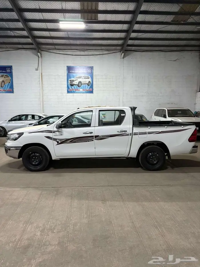 تويوتا هايلوكس بنزين غمارتين بدون دبل 2025 كاش أو تقسيط 2