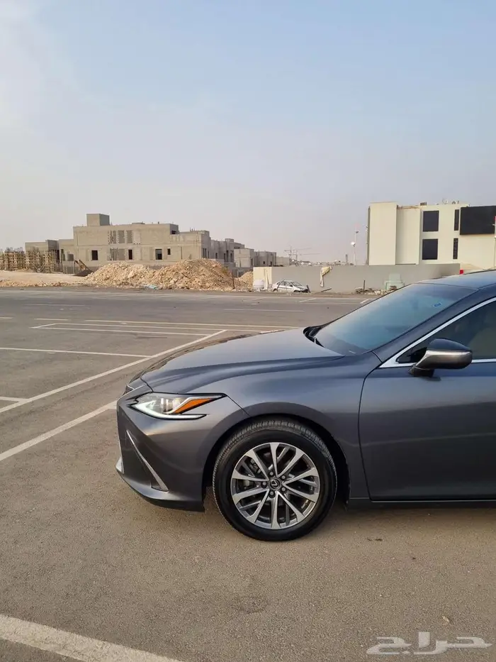 لكزس ES 250 - 2022 عبداللطيف جميل 10
