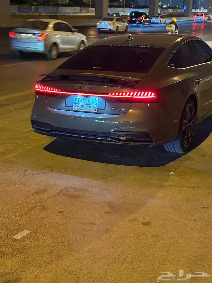 للبيع أودي A7 موديل 2025 ممشى 9000 كيلو فقط 2