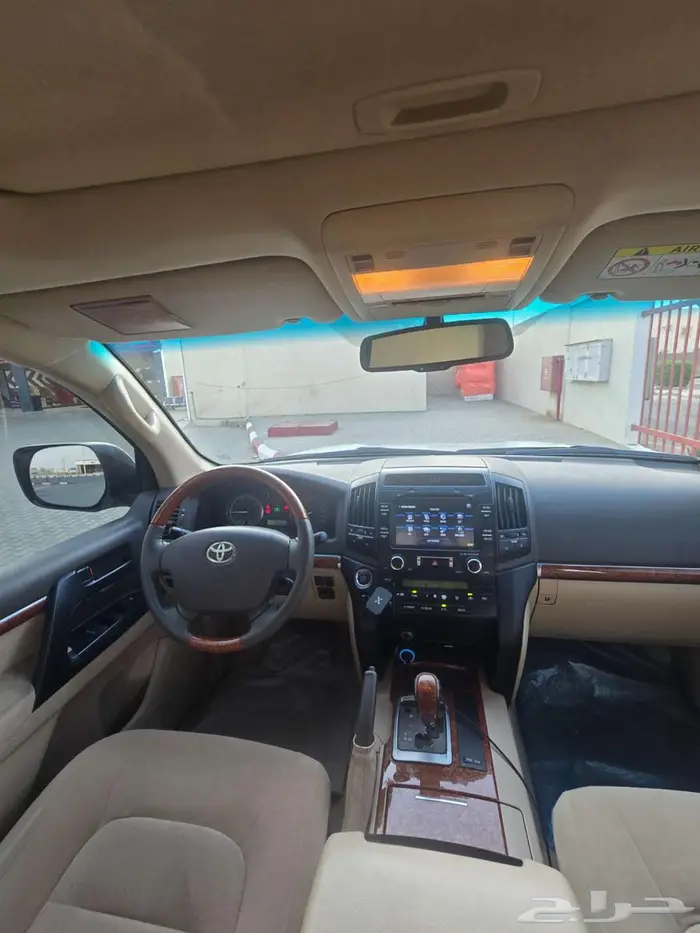 لاندكروزر موديل 2013 5