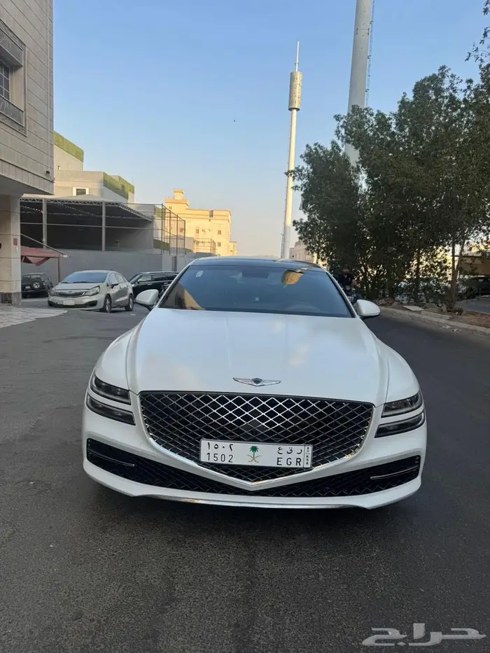 جينسس G80 2024 2