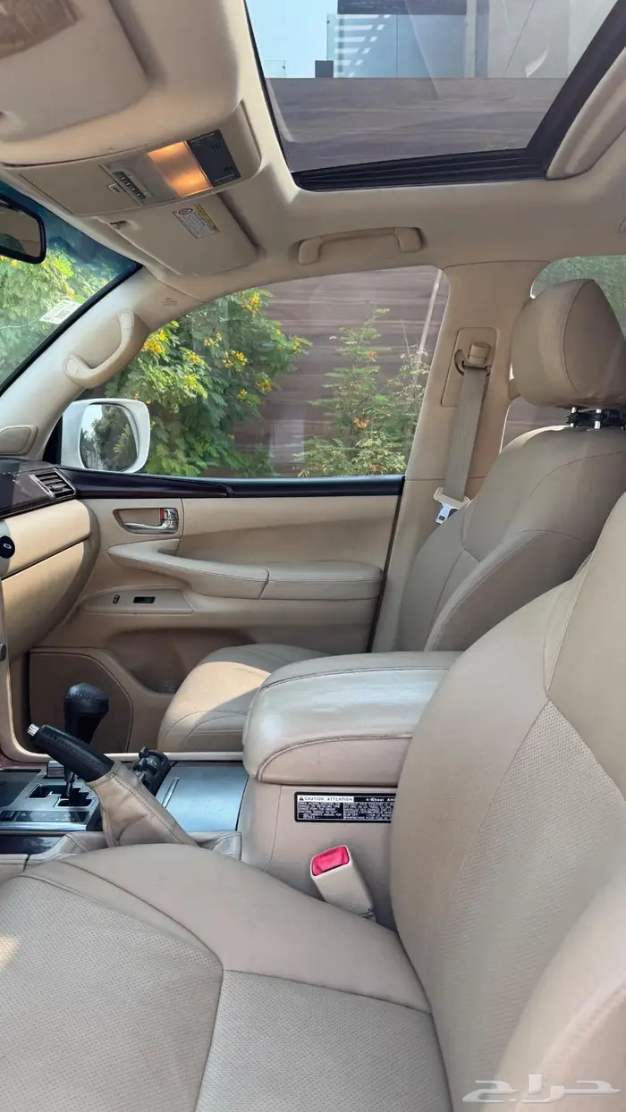 للبيع لكزس LX 570 عبداللطيف جميل 12
